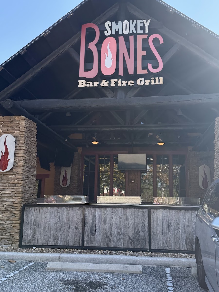 Smokey Bones Clearwater